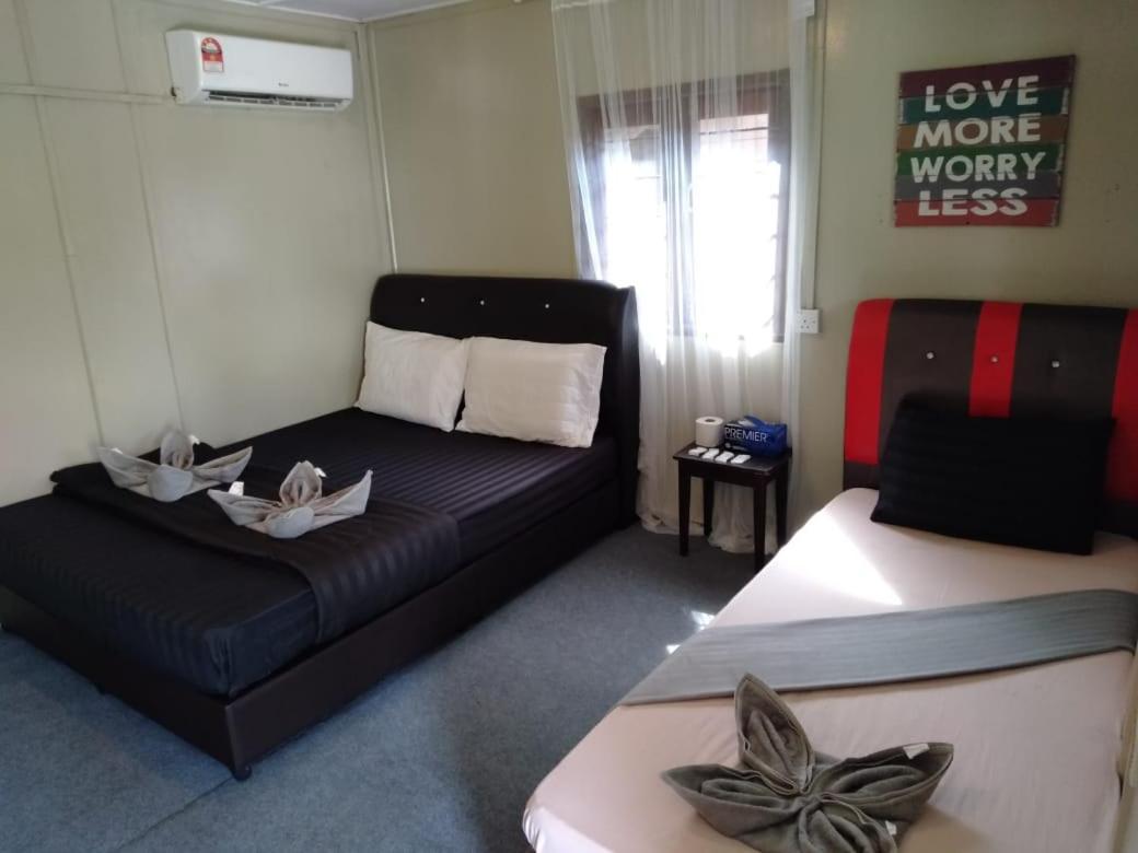 Long Beach Garden Kampung Kuala Besut Екстериор снимка