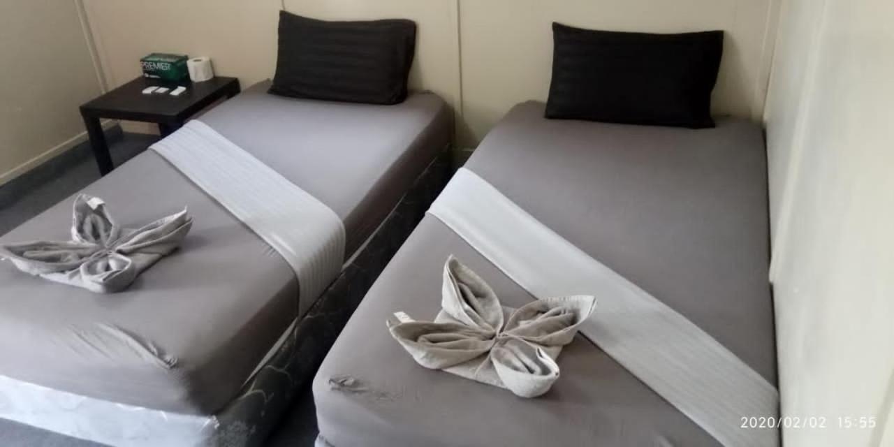 Long Beach Garden Kampung Kuala Besut Екстериор снимка
