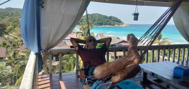 Long Beach Garden Kampung Kuala Besut Екстериор снимка