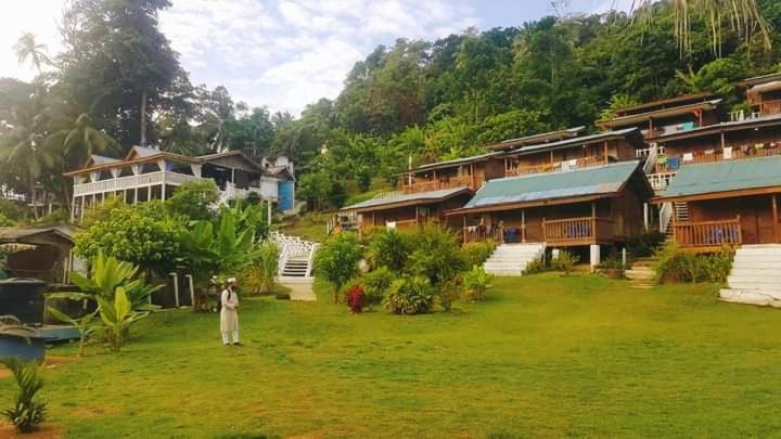 Long Beach Garden Kampung Kuala Besut Екстериор снимка