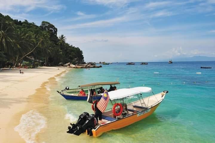 Long Beach Garden Kampung Kuala Besut Екстериор снимка