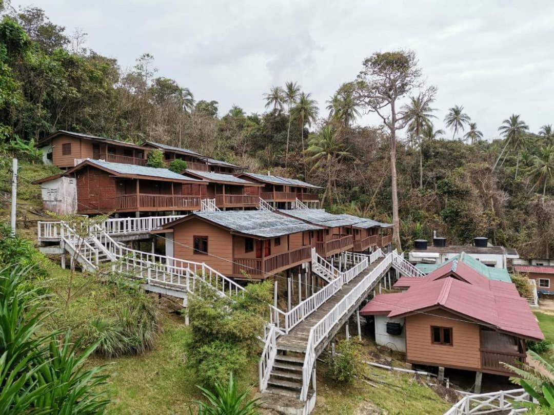 Long Beach Garden Kampung Kuala Besut Екстериор снимка